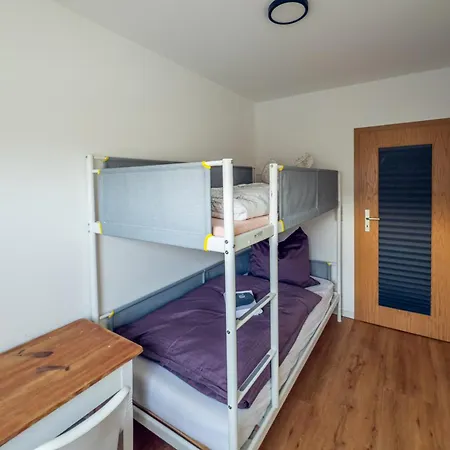 Homecompany Dresden 25170 *