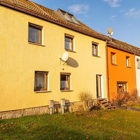 Appartement Homecompany Dresden 25170 *